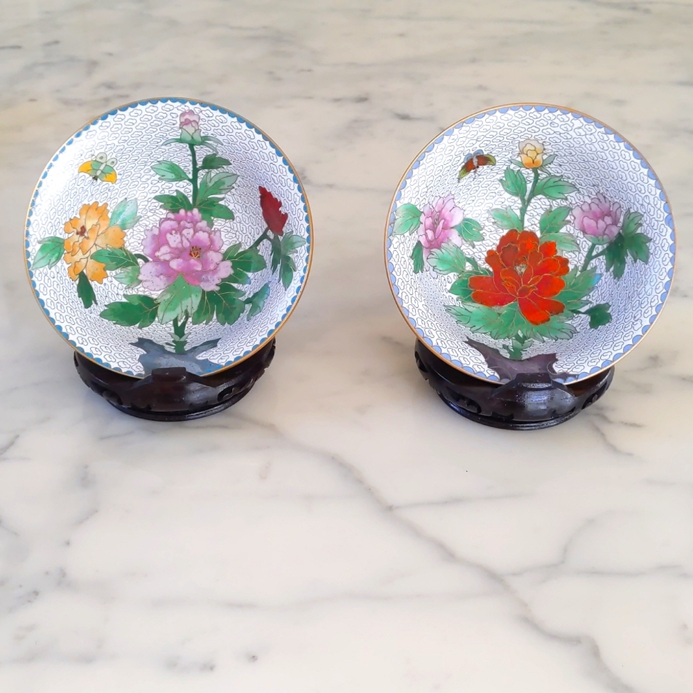 NWT. Vintage JINGFA Collectible Multicolor Floral Chinese Cloisonne Bowl w/Stand